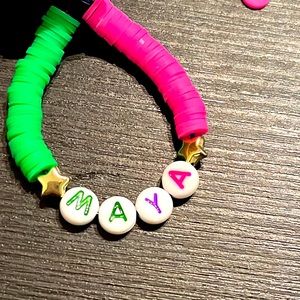 Meet your Posher, Nour